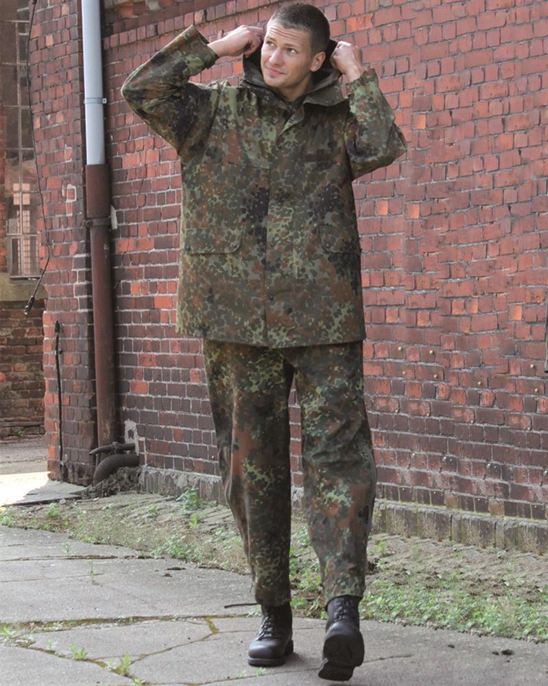 BW HOSE NÄSSESCHUTZ FLECKTARN NACH TL NORTHVIVOR