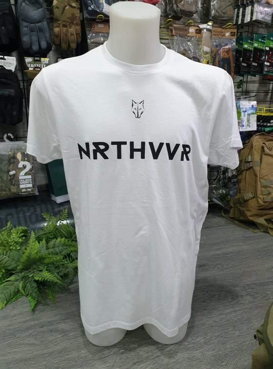 Camiseta blanca algodón logo NRTHVVR NORTHVIVOR