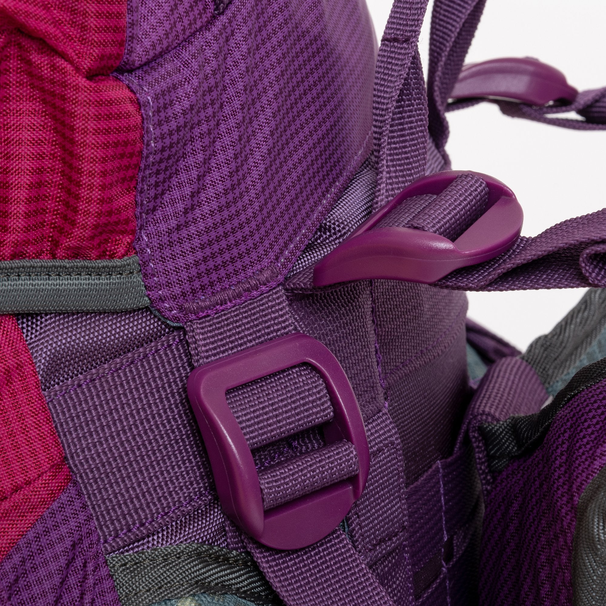 Mochila diseñada para mujer Highlander Expedition NORTHVIVOR