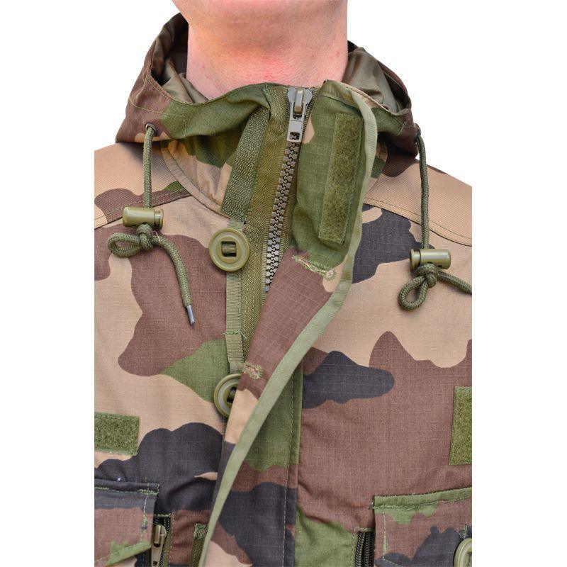 Chaqueta militar camuflaje con tiras Molle en espalda NORTHVIVOR